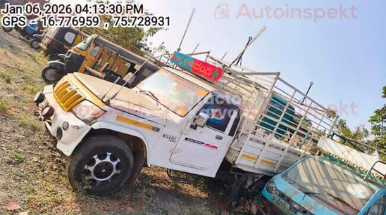 महिंद्रा बोलेरो मैक्स पिक-अप पुराने कमर्शियल व्हीकल