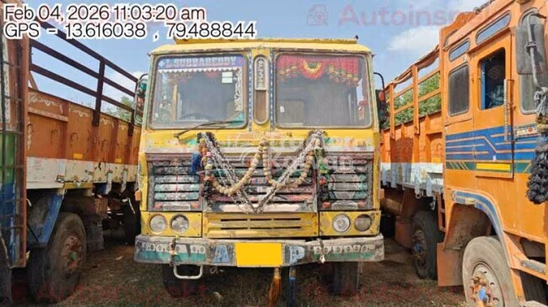 अशोक लेलैंड यू-2518टी सेकंड हैंड कमर्शियल