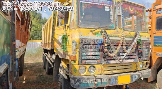 अशोक लेलैंड यू-2518टी पुराने कमर्शियल व्हीकल