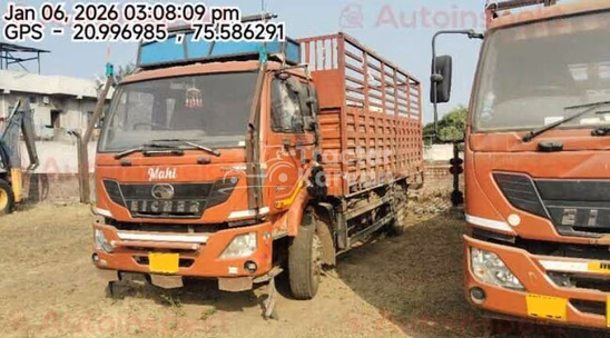 आयशर प्रो 3015 पुराने कमर्शियल व्हीकल
