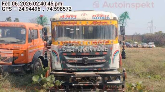 अशोक लेलैंड यू 4923 टीटी सेकंड हैंड कमर्शियल