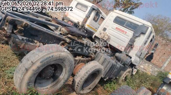 अशोक लेलैंड यू 4923 टीटी पुराने कमर्शियल व्हीकल
