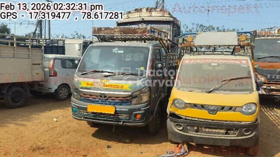 Tata Intra Used Commercial Vehicle