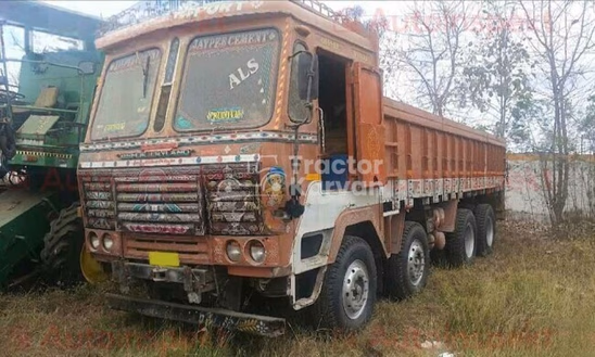 Ashok Leyland 3718 Second Hand Commercial
