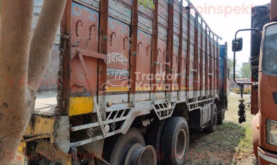 Ashok Leyland 3118 Used Commercial Vehicle