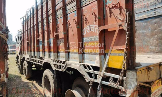 Ashok Leyland 3118 Used Commercial Vehicle