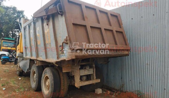 BharatBenz 2528 C Used Commercial Vehicle