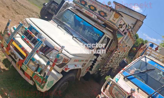 Mahindra Bolero Maxx Pik-up Used Commercial Vehicle