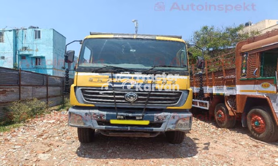 BharatBenz 2523R Second Hand Commercial Vehicles
