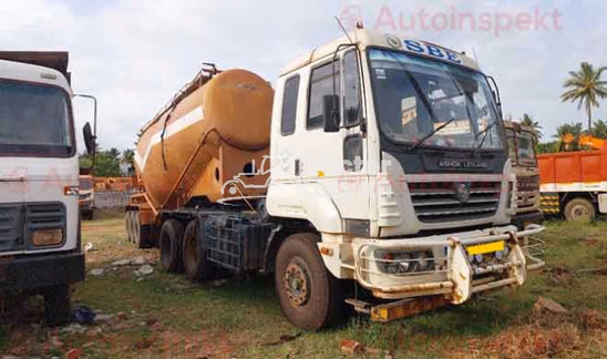 Ashok Leyland U 4923 TT Used Commercial Vehicle