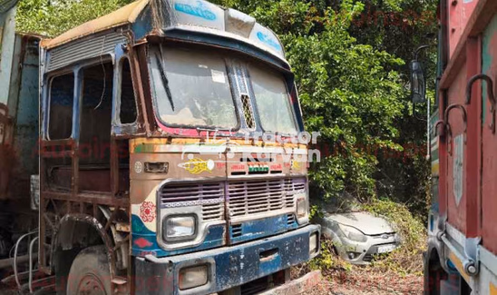 टाटा 3118 सेकंड हैंड कमर्शियल