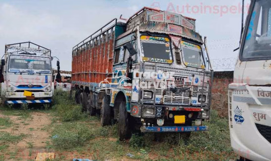 Tata LPT 3718 Second Hand Commercial Vehicles
