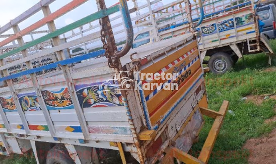 Mahindra Bolero Maxx Pik-up Used Commercial Vehicle