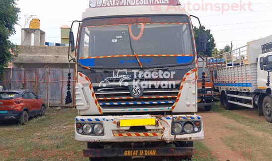 Ashok Leyland 3118 Second Hand Commercial