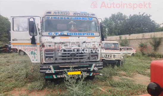 Tata LPS 4018 Second Hand Commercial
