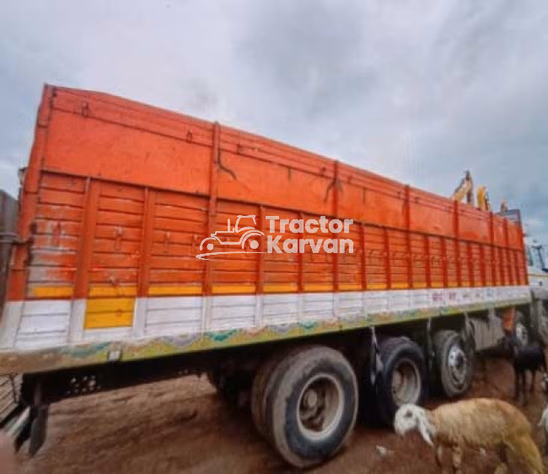 BharatBenz 3723R Used Commercial Vehicle