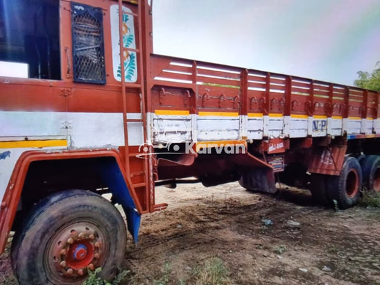 अशोक लेलैंड 3118 पुराने कमर्शियल व्हीकल