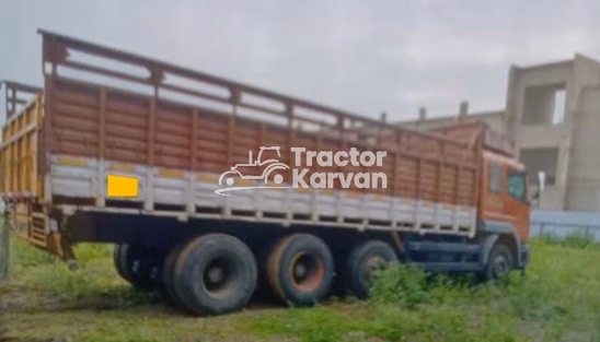 BharatBenz R 3123 Used Commercial Vehicle