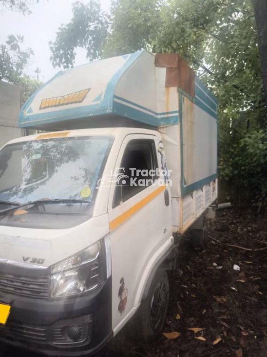 टाटा इंट्रा पुराने कमर्शियल व्हीकल