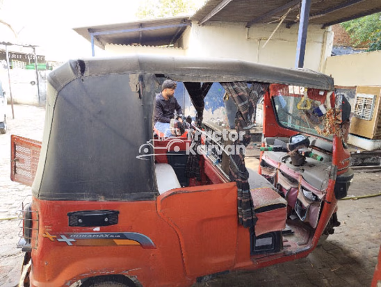 cng Used Commercial Vehicle