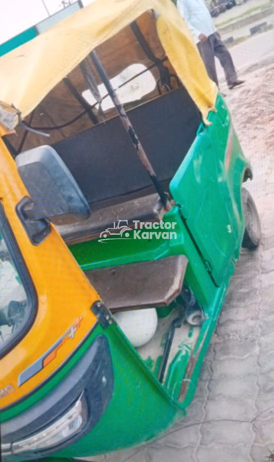 petrol Used Commercial Vehicle