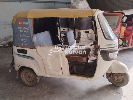 petrol Used Commercial Vehicle