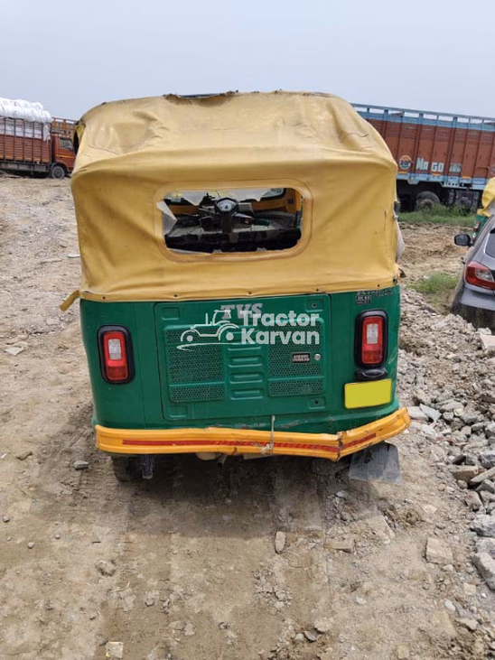 cng पुराने कमर्शियल व्हीकल