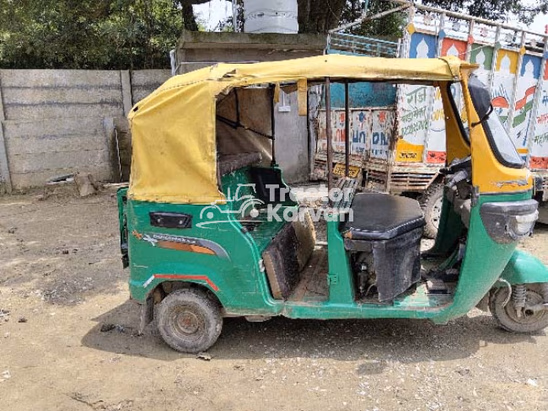 cng पुराने कमर्शियल व्हीकल