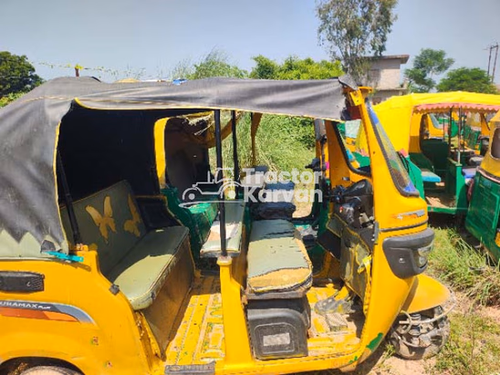 cng Used Commercial Vehicle