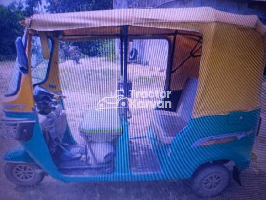 petrol Used Commercial Vehicle