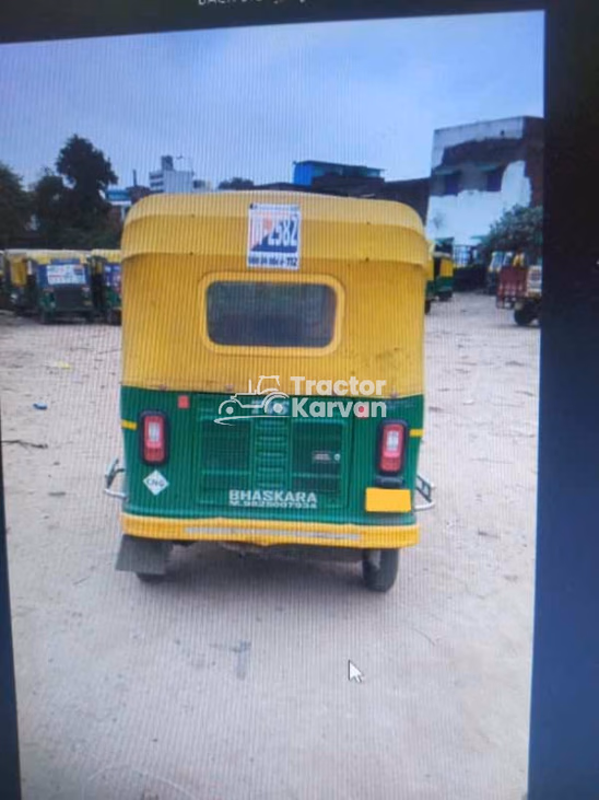 petrol Used Commercial Vehicle
