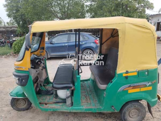 petrol Used Commercial Vehicle