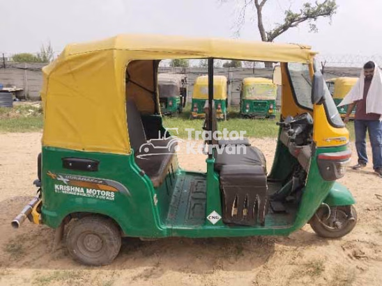 cng Used Commercial Vehicle