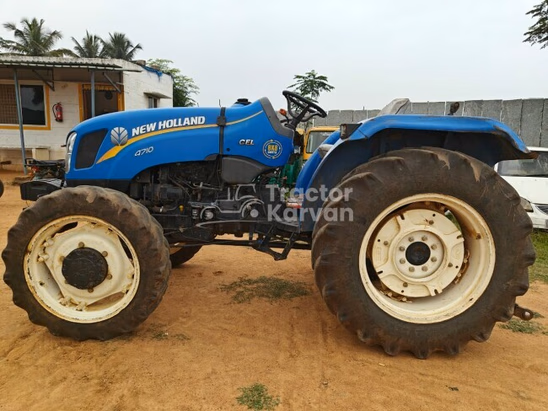 न्यू हॉलैंड एक्सेल 4710 4WD Second Hand Tractor