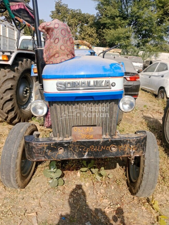 सोनालिका DI 740 III Second Hand Tractor