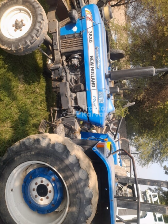 न्यू हॉलैंड 3230 NX Second Hand Tractor