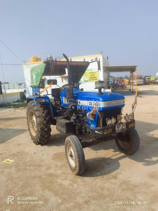 सोनालिका महाराजा DI 745 III  Second Hand Tractor