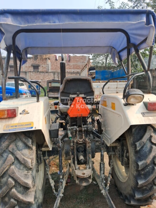 न्यू हॉलैंड 3037 NX Second Hand Tractor