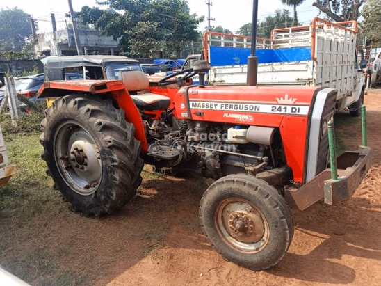 मैसी फर्ग्यूसन 241 DI प्लैनेटरी प्लस  Second Hand Tractor
