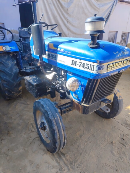 Sonalika Sikander DI 745 III Second Hand Tractor