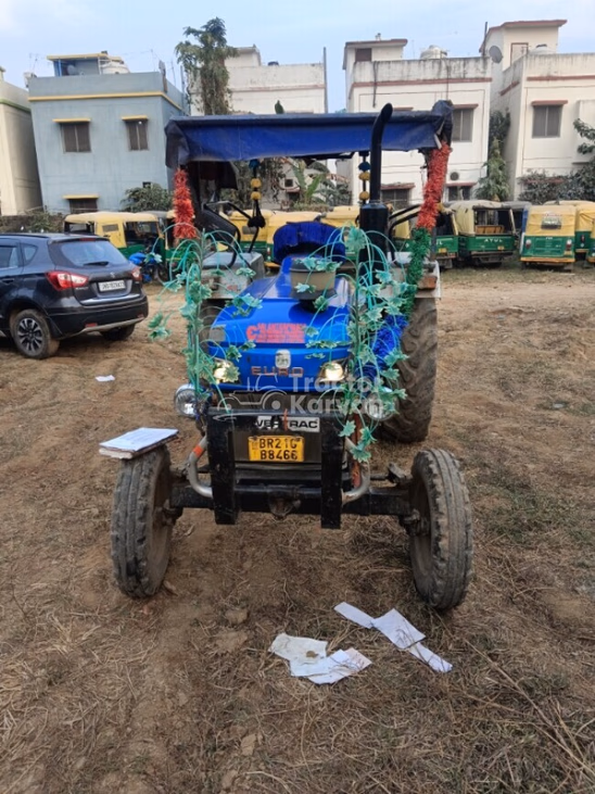 पॉवरट्रैक यूरो 42 प्लस लोडमैक्स Second Hand Tractor