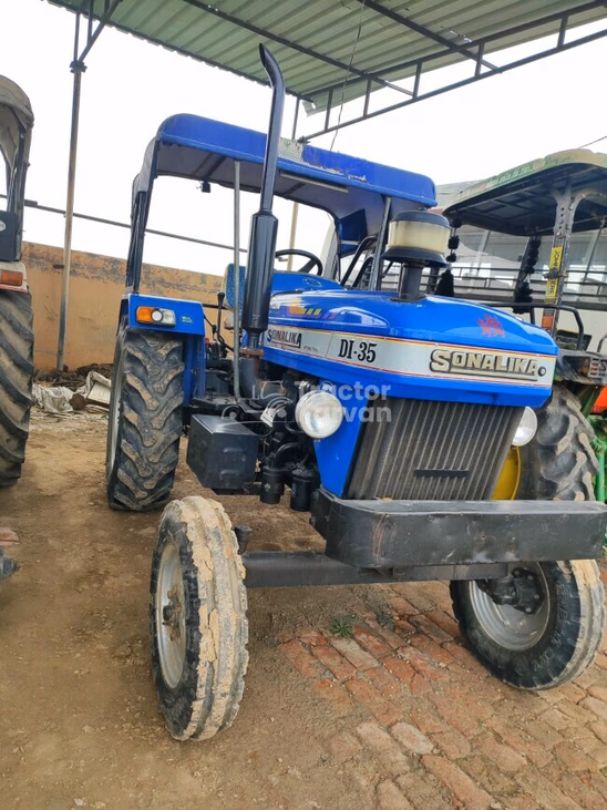 Sonalika DI 35 Second Hand Tractor