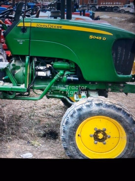 जॉन डियर 5045 डी गियर प्रो 4WD Second Hand Tractor