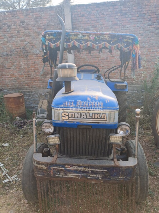 Sonalika Sikander DI 745 III Second Hand Tractor