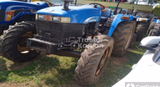 न्यू हॉलैंड 4710 4WD Second Hand Tractor