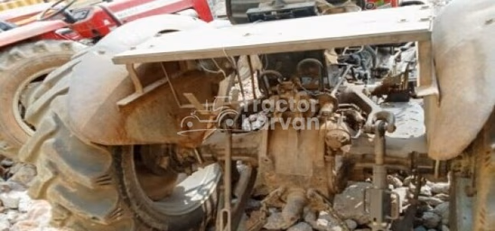 Massey Ferguson 241 DI Second Hand Tractor