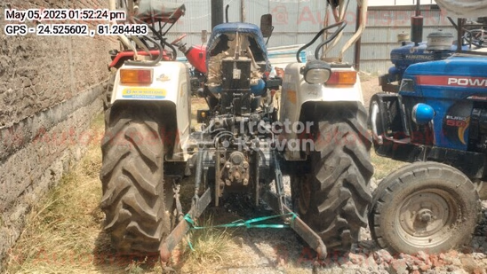 न्यू हॉलैंड 3037 TX Second Hand Tractor