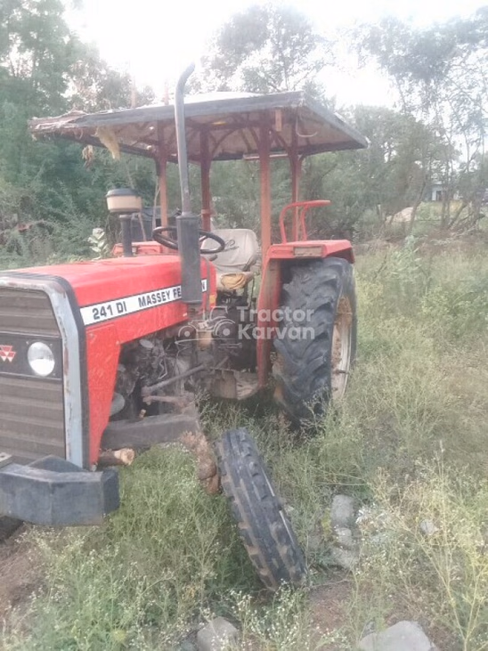 Massey Ferguson 241 DI Second Hand Tractor