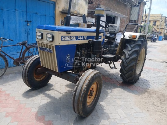 Swaraj 744 FE Second Hand Tractor