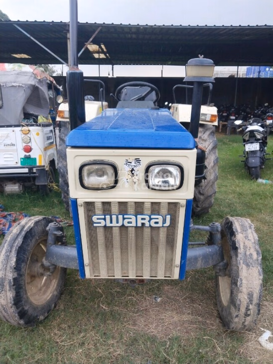 Swaraj 735 FE Second Hand Tractor